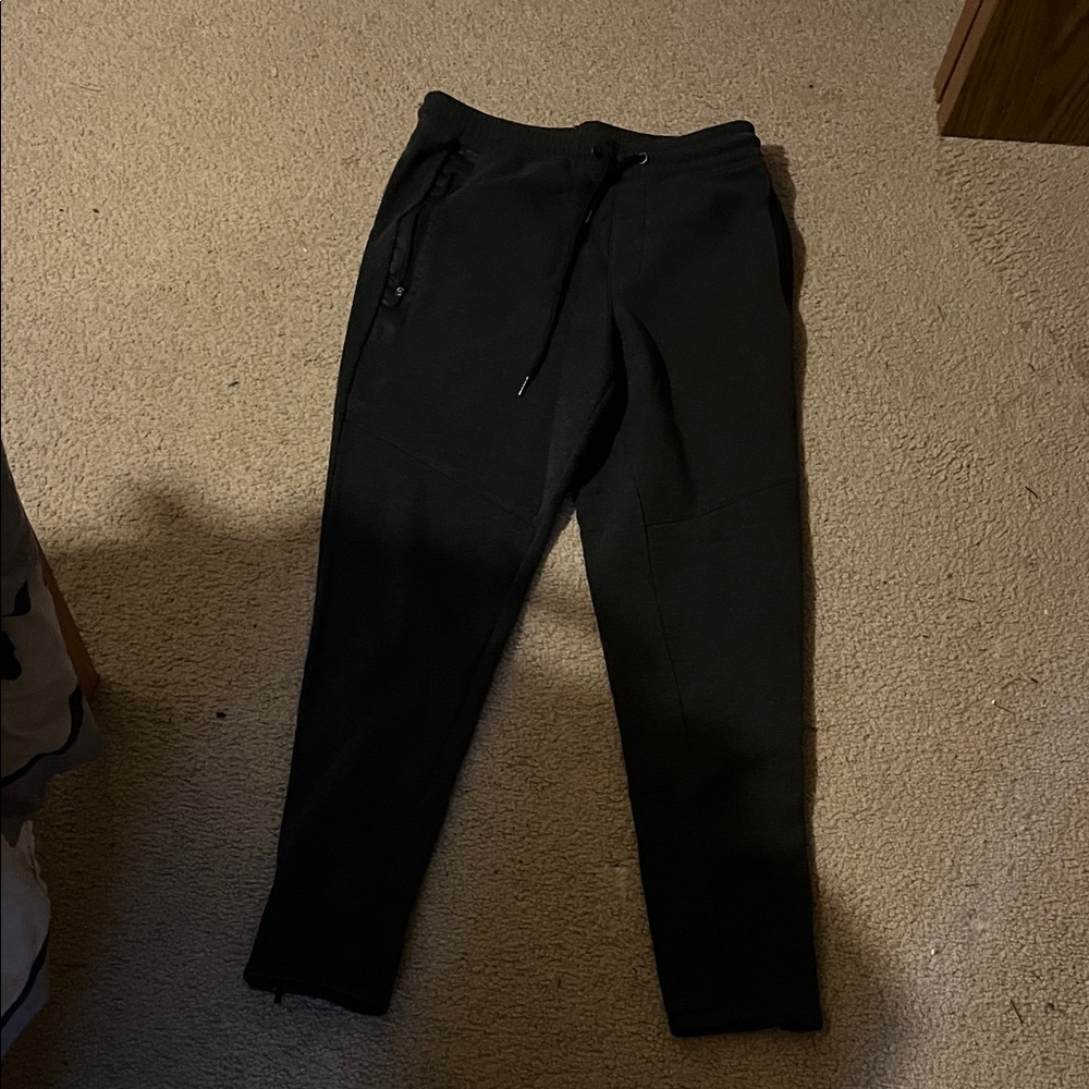 Men's Dark Grey sweatpants with zipper pockets